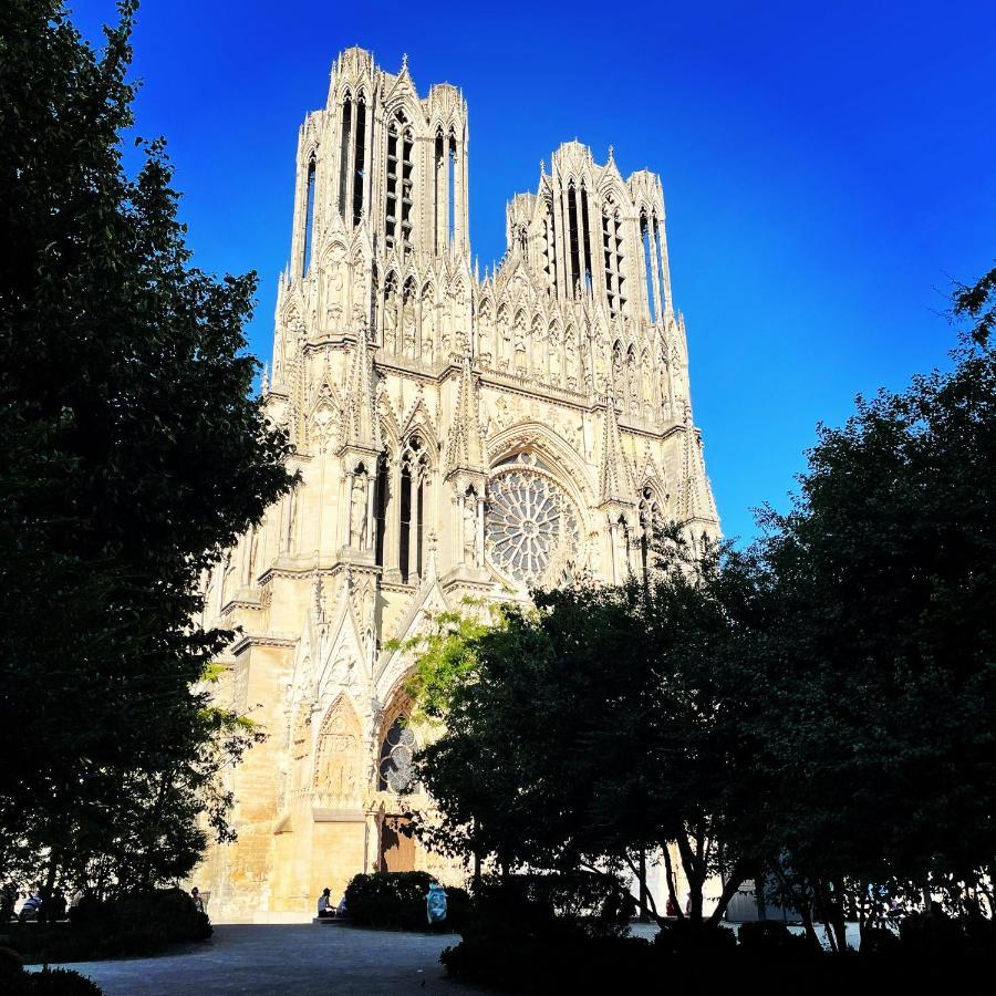 Studio Confort Calme Centre De Reims Boulevard De La Paix Екстериор снимка